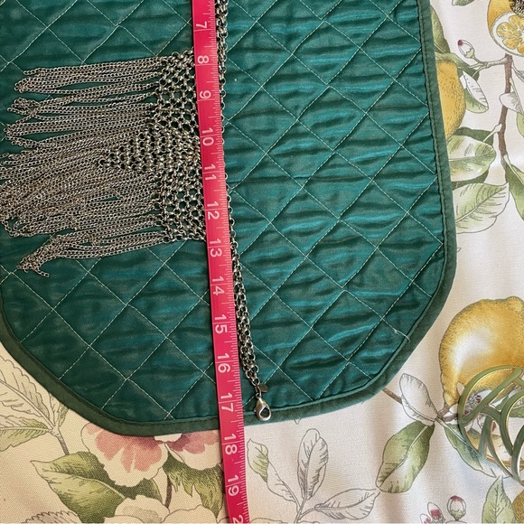 Express Necklace - Picture 4 of 4